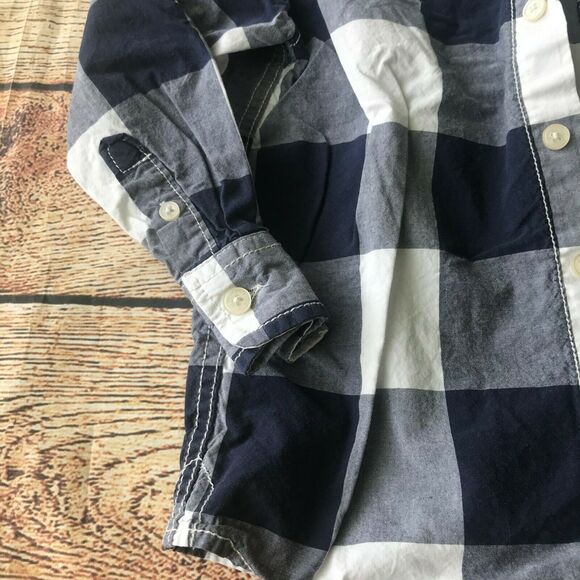 Osh Kosh B’gosh Boys Button Down Shirt 5 - Picture 2 of 7